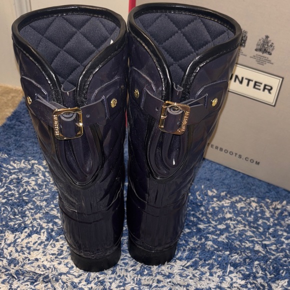 Hunter Refined Gloss Quilted Boots Short mid Calf 7 Aubergine - Picture 6 of 14